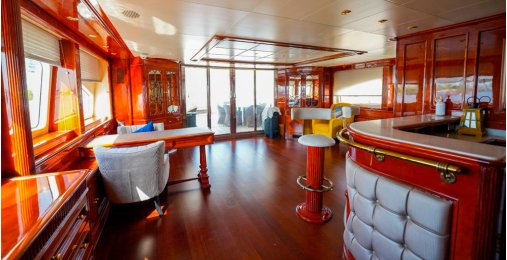 Benetti 115 12